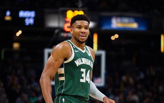 关于字母哥迎来十五赛季高光表现，G2球迷沸腾！的信息